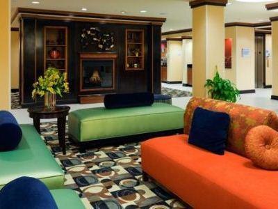 Holiday Inn Express & Suites Gonzales By Ihg Eksteriør billede