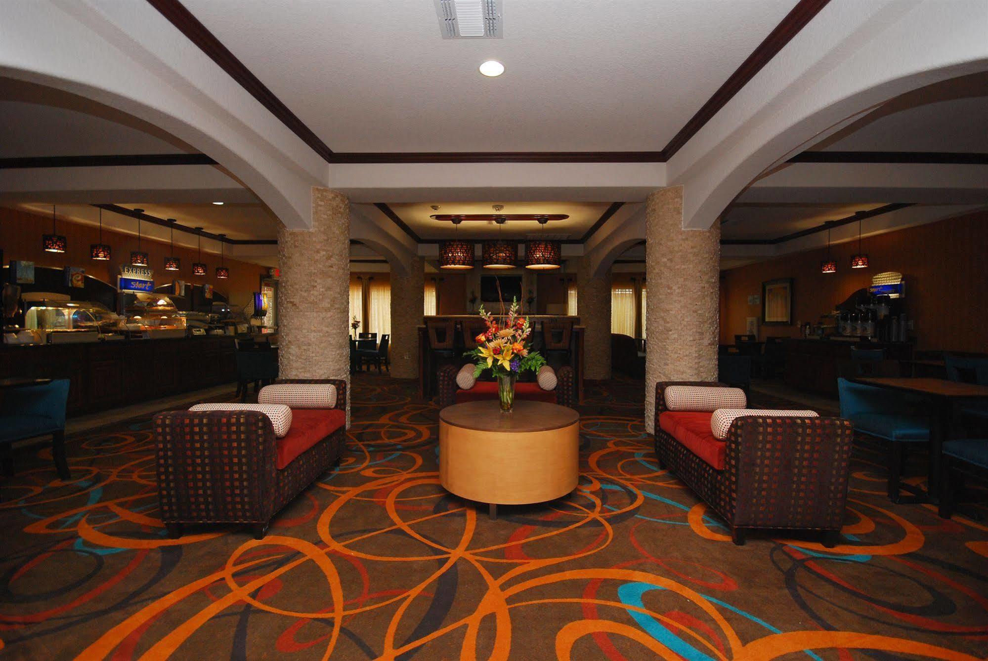 Holiday Inn Express & Suites Gonzales By Ihg Eksteriør billede