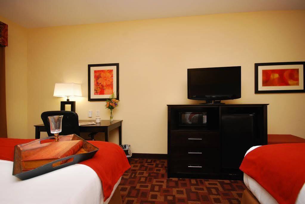 Holiday Inn Express & Suites Gonzales By Ihg Eksteriør billede